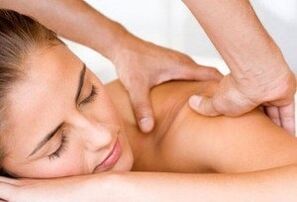 Massage mit zervikaler Osteochondrose